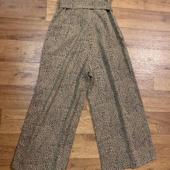 Jumper/Romper - Picture 5 of 5